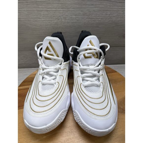 Nike Giannis Immortality 4 GS Championship Basketball Shoe FZ6734-100 Kids 7Y - Picture 4 of 10